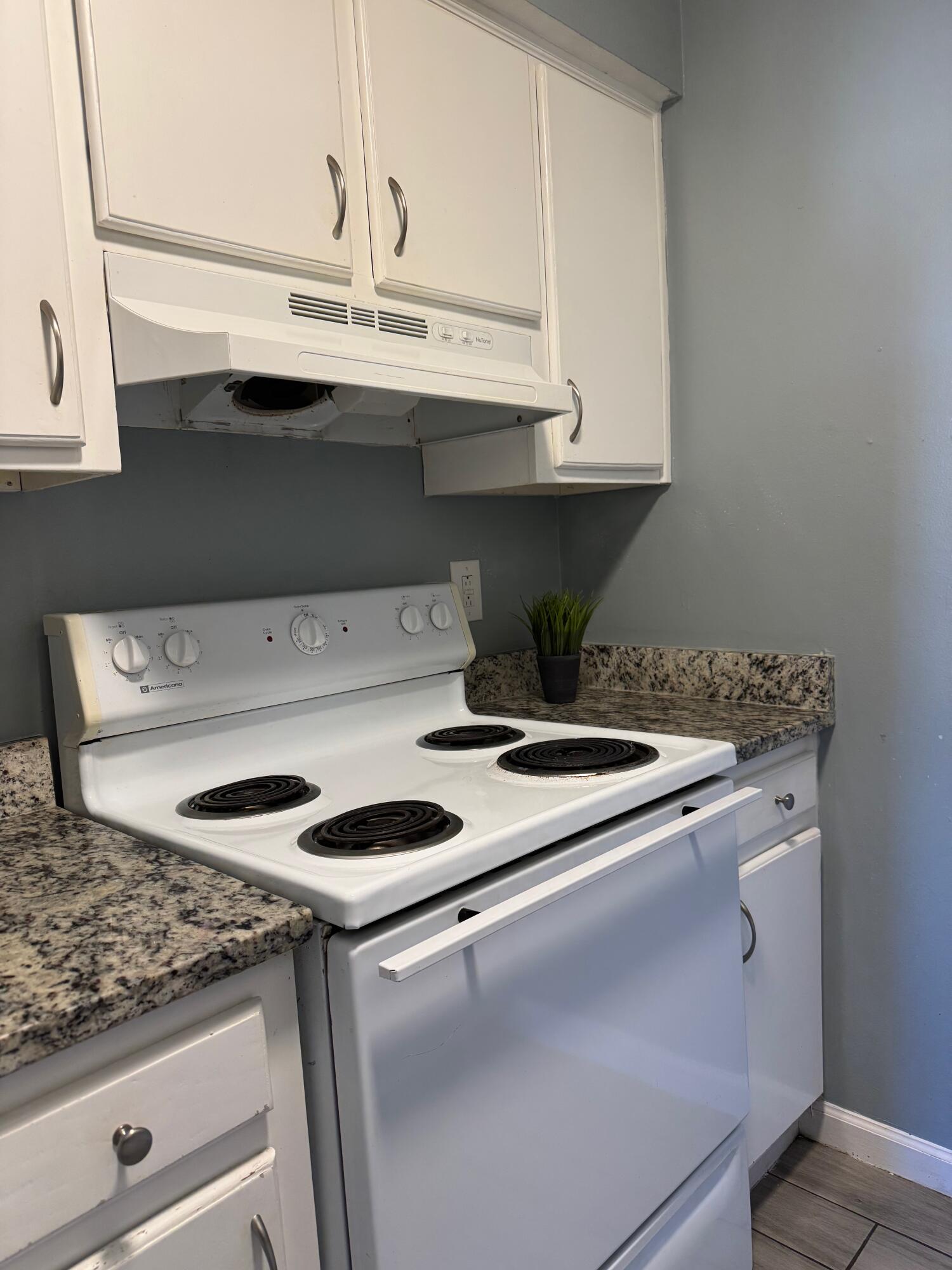 4601 Carlisle Boulevard NE B4