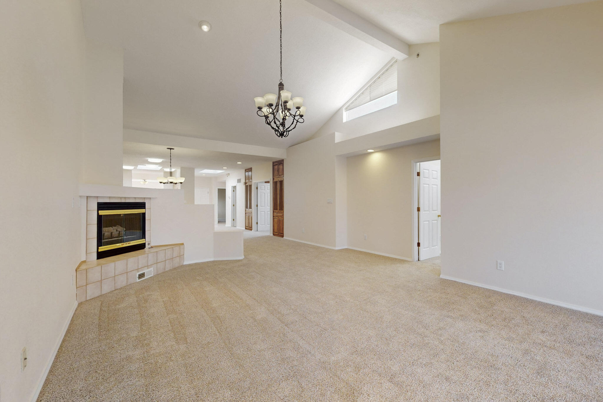 588 Eastlake Drive, Rio Rancho, New Mexico image 3
