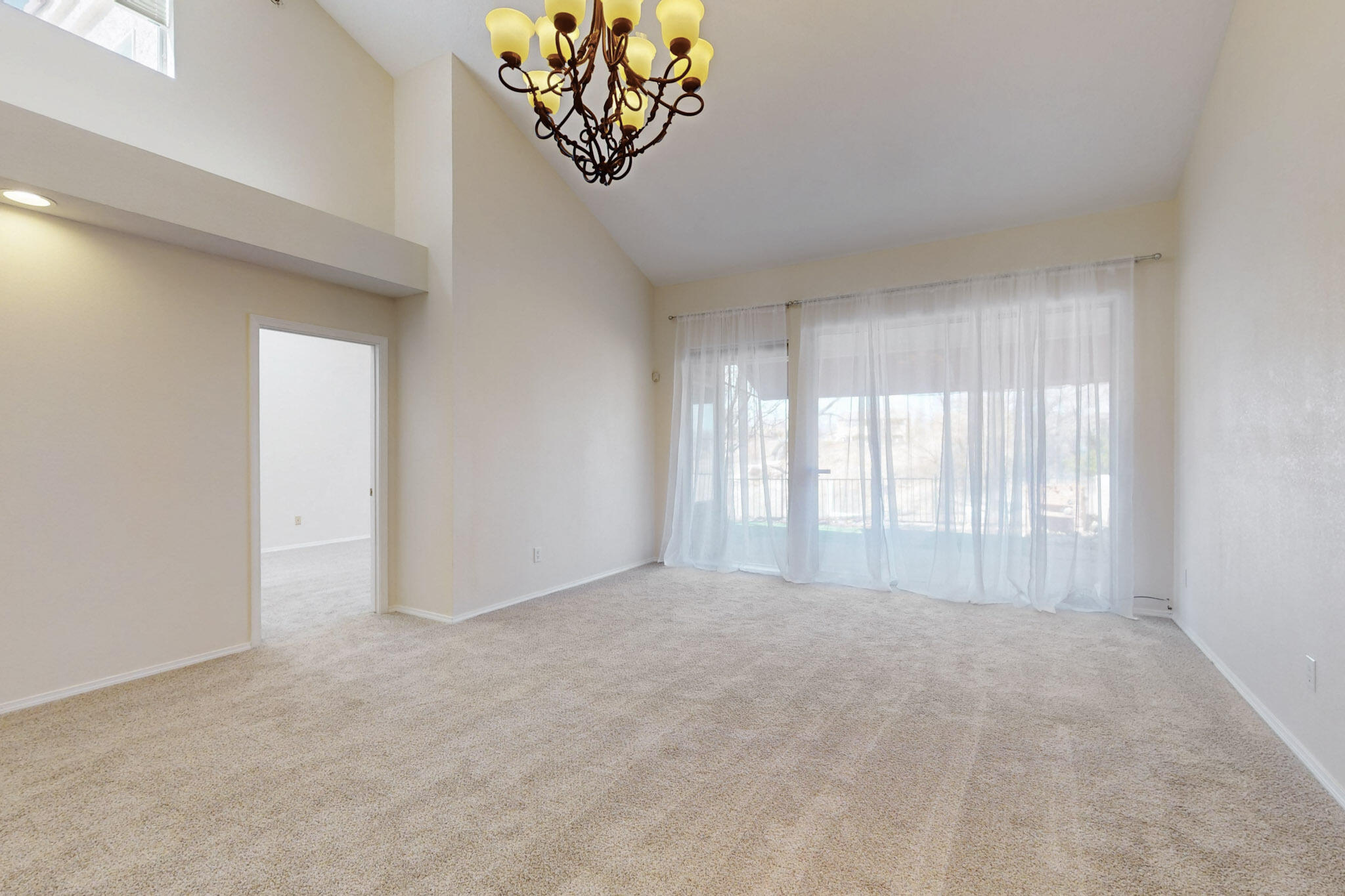 588 Eastlake Drive, Rio Rancho, New Mexico image 4