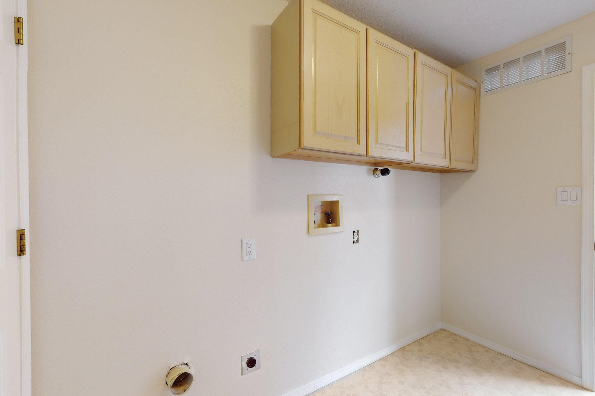 588 Eastlake Drive, Rio Rancho, New Mexico image 14