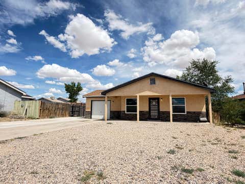 Photo of 10 Nehemiah Place, Los Lunas, NM 87031 (MLS # 1109065)