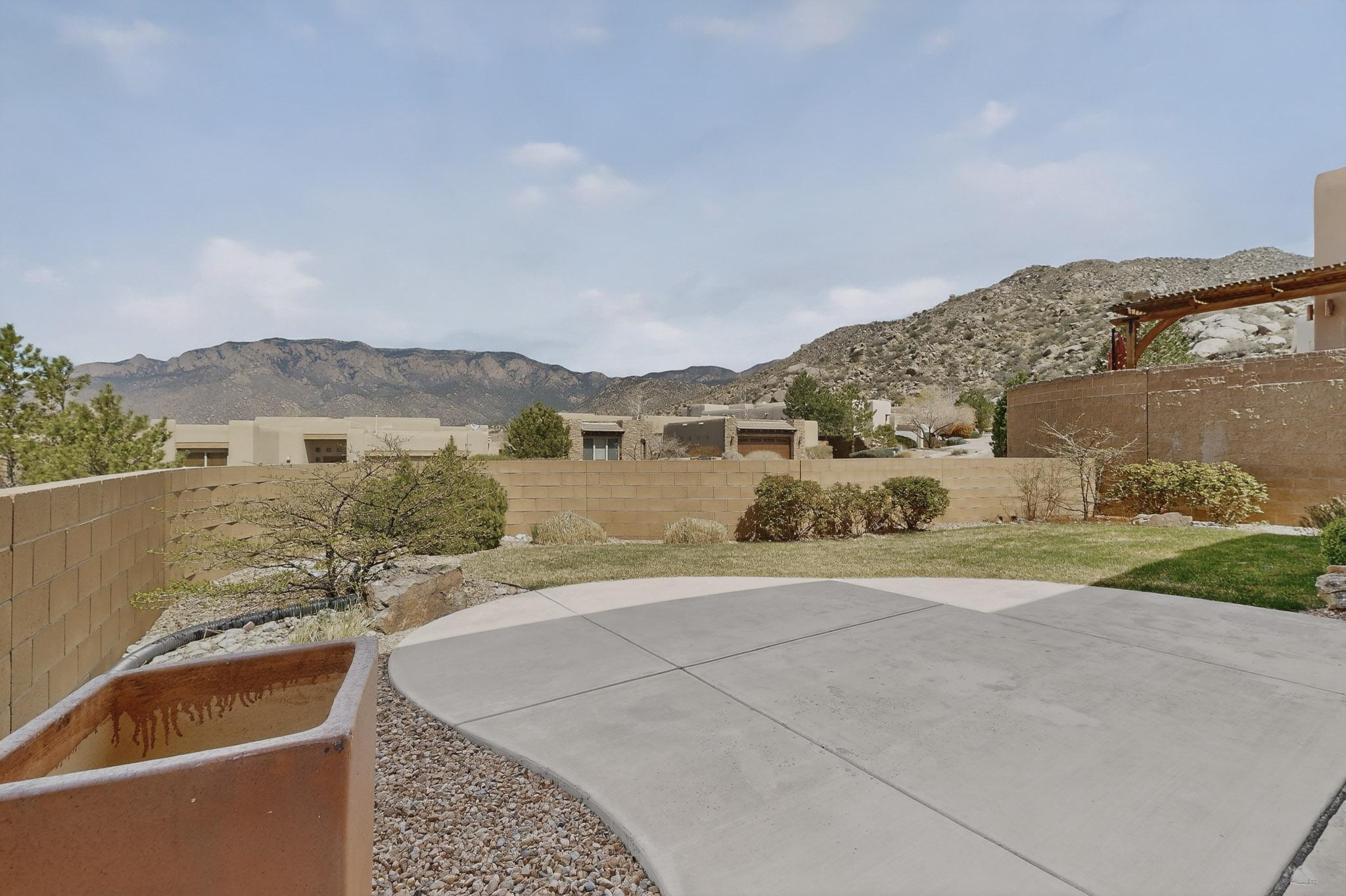 13508 Embudito View Court NE