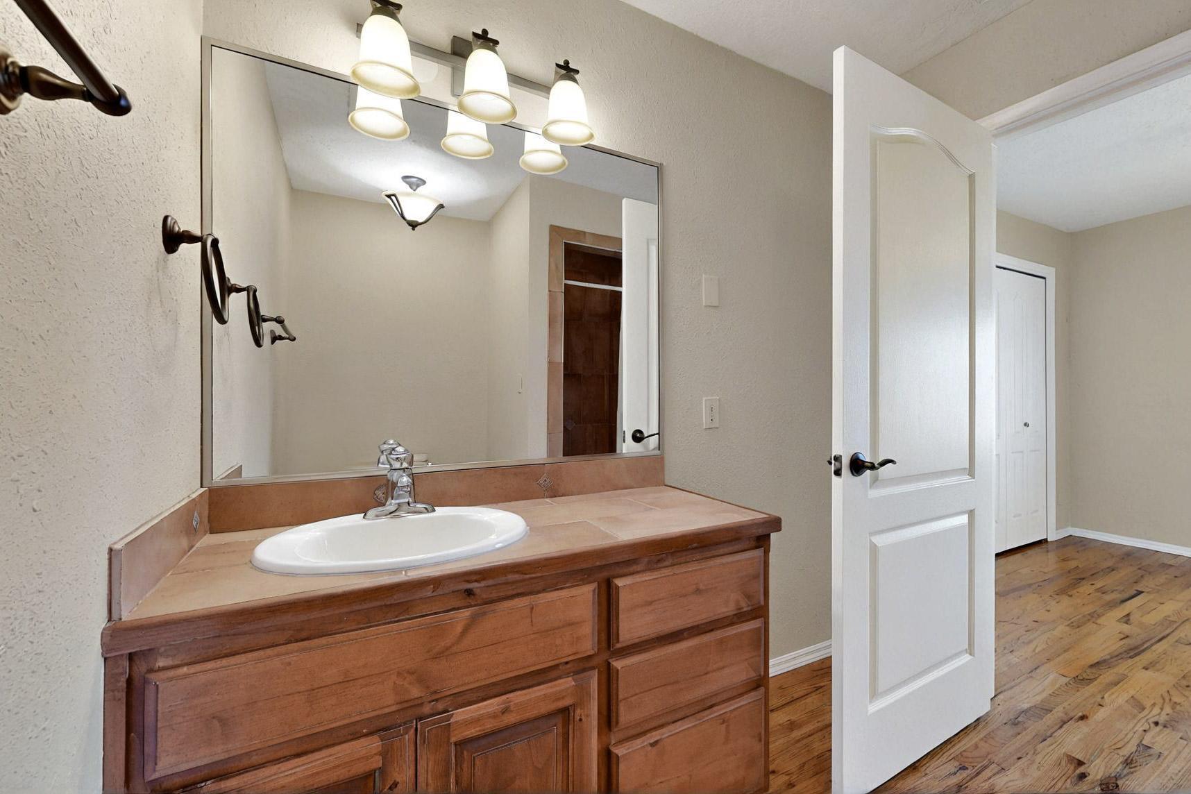 2215 Margaret Drive, Bosque Farms, New Mexico image 31