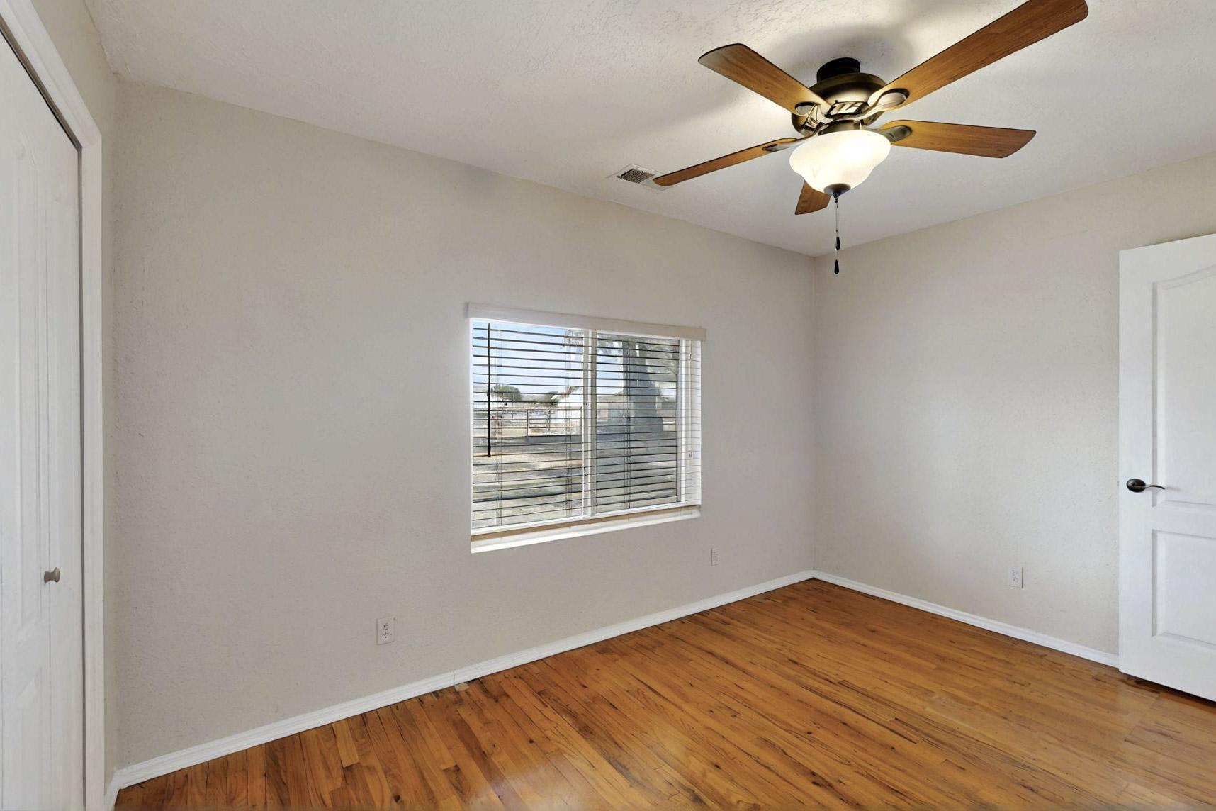 2215 Margaret Drive, Bosque Farms, New Mexico image 30