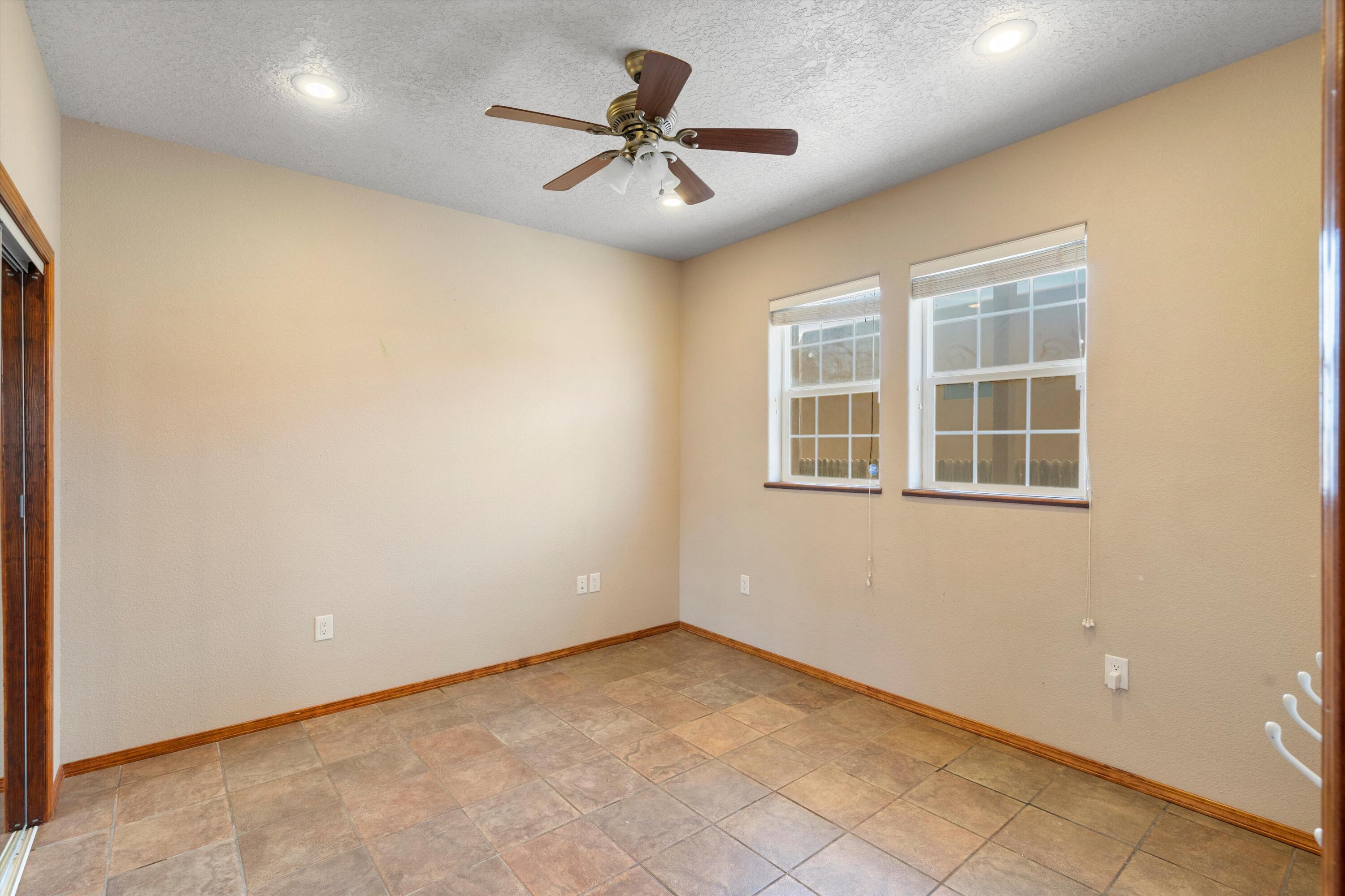 812 4th Street, Rio Rancho, New Mexico image 11