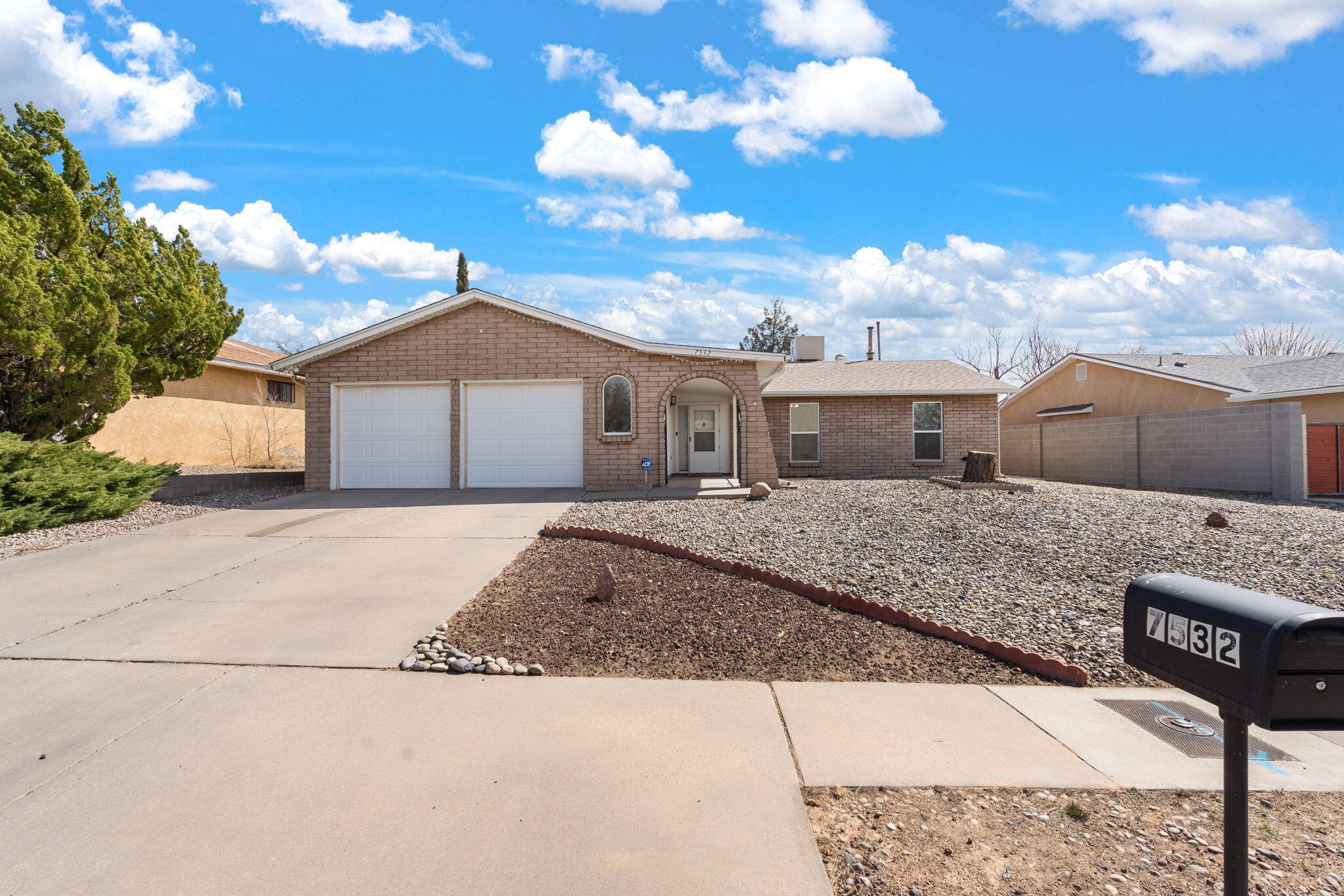 7532 Capulin Road, Albuquerque, New Mexico image 2