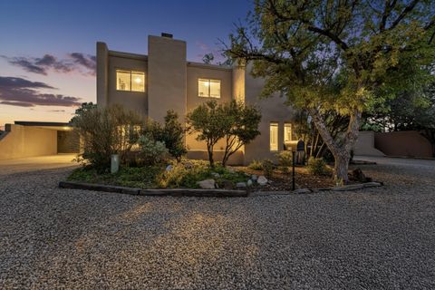1025 GUADALUPE DEL PRADO Street NW Albuquerque NM 87107