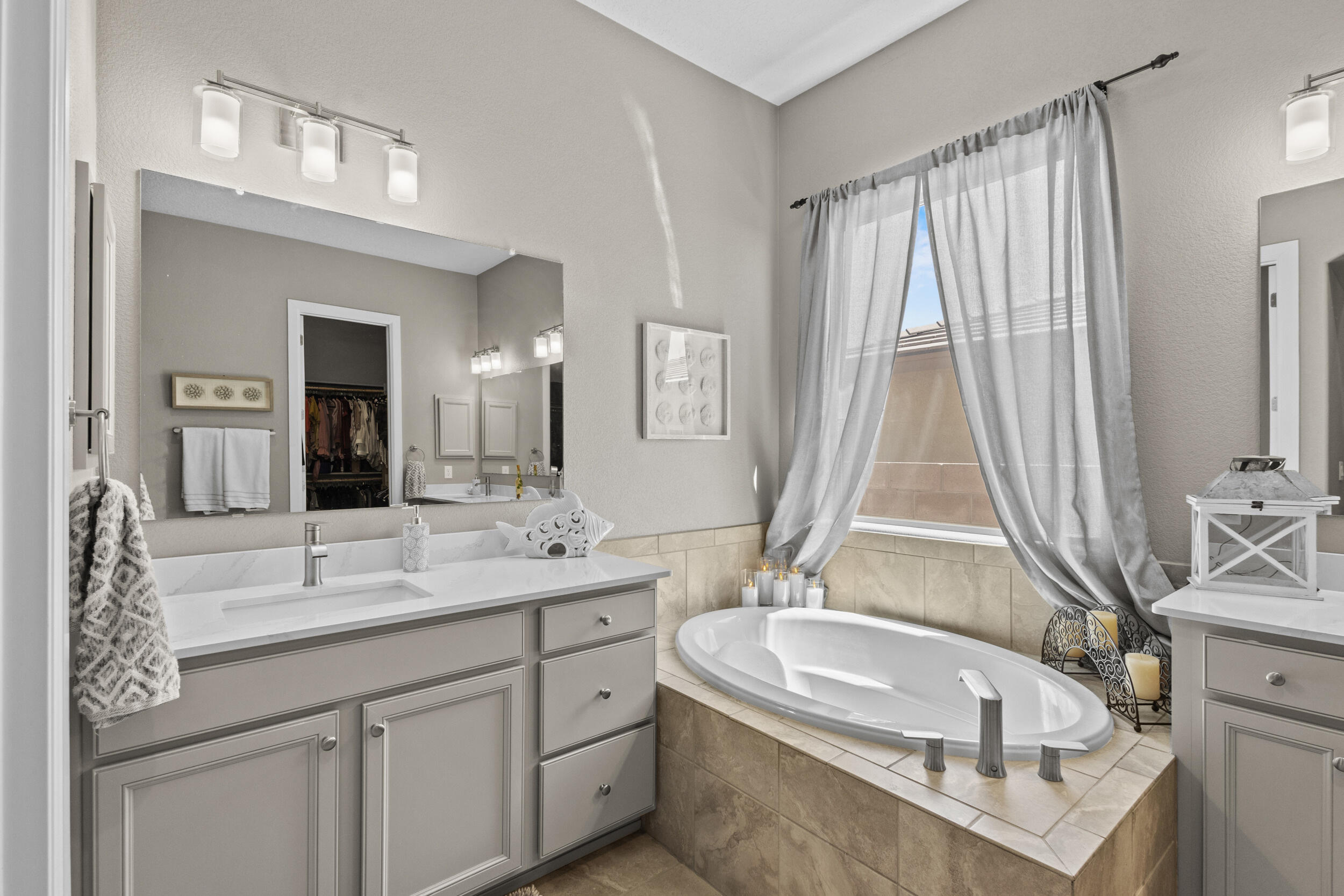 12209 Bear Valley Lane, Albuquerque, New Mexico image 22