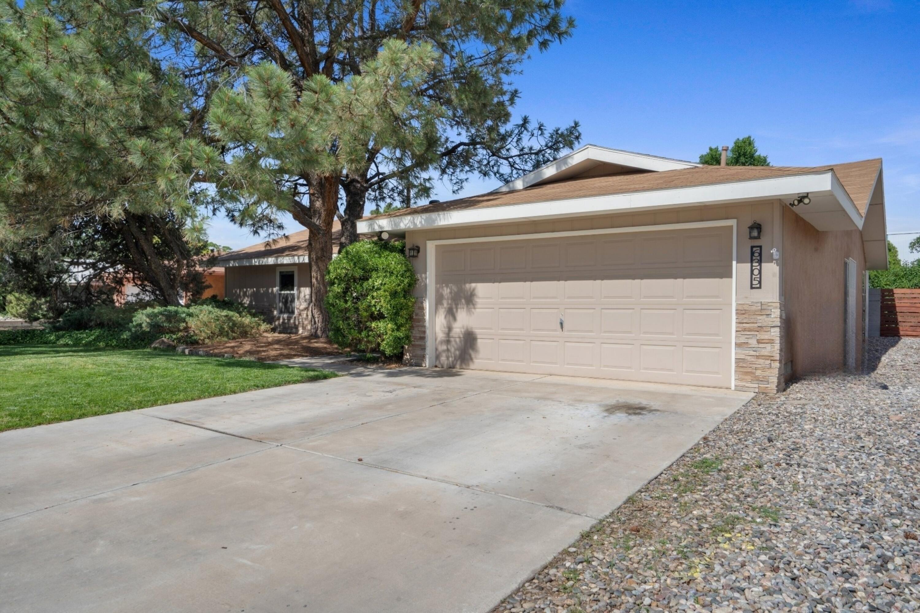 6305 Glendora Drive, Albuquerque, New Mexico image 2