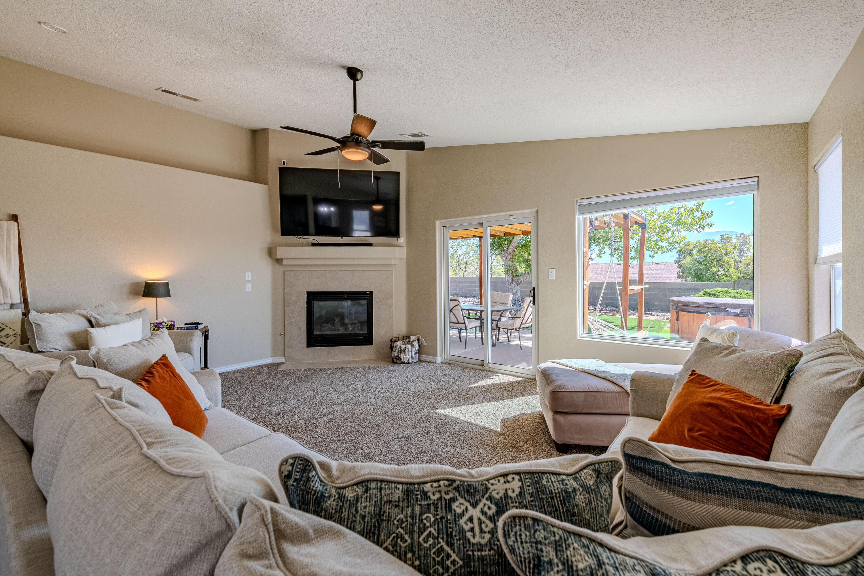 4632 POMONA HILLS Court NE