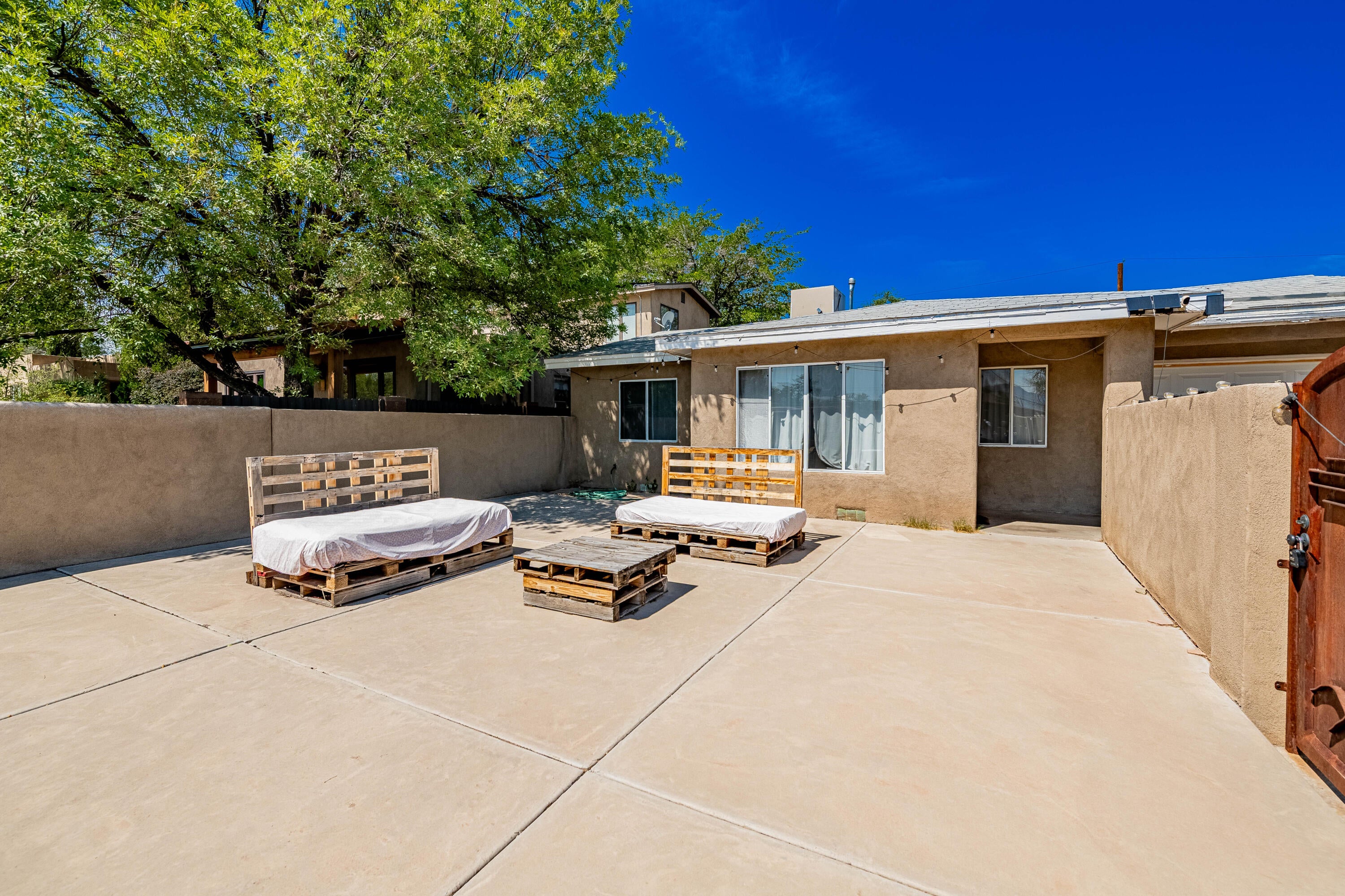 515 Graceland Drive SE