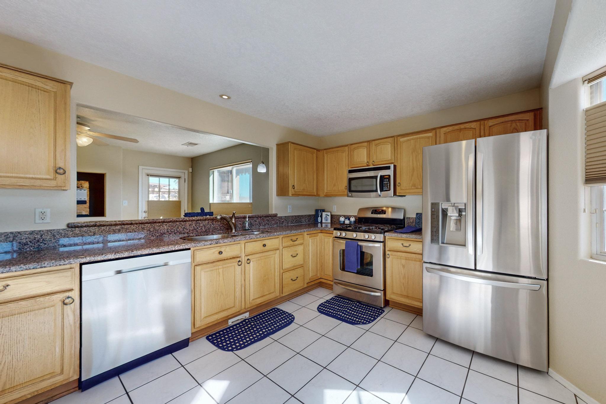 6905 Glen Hills Drive, Rio Rancho, New Mexico image 14