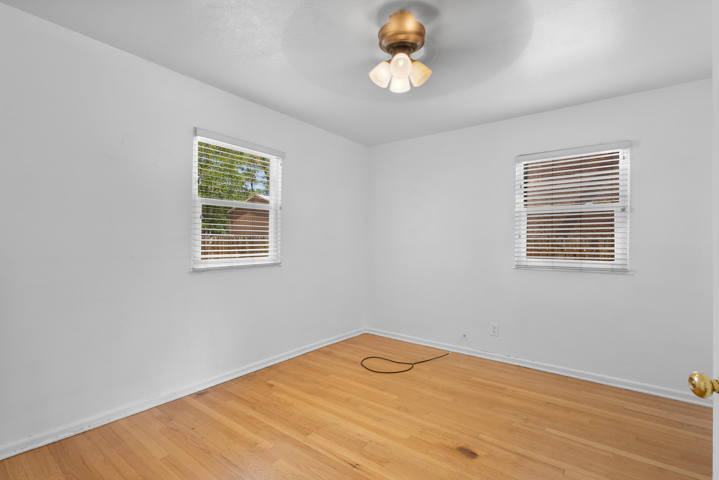 4613 Crest Avenue, Albuquerque, New Mexico image 4