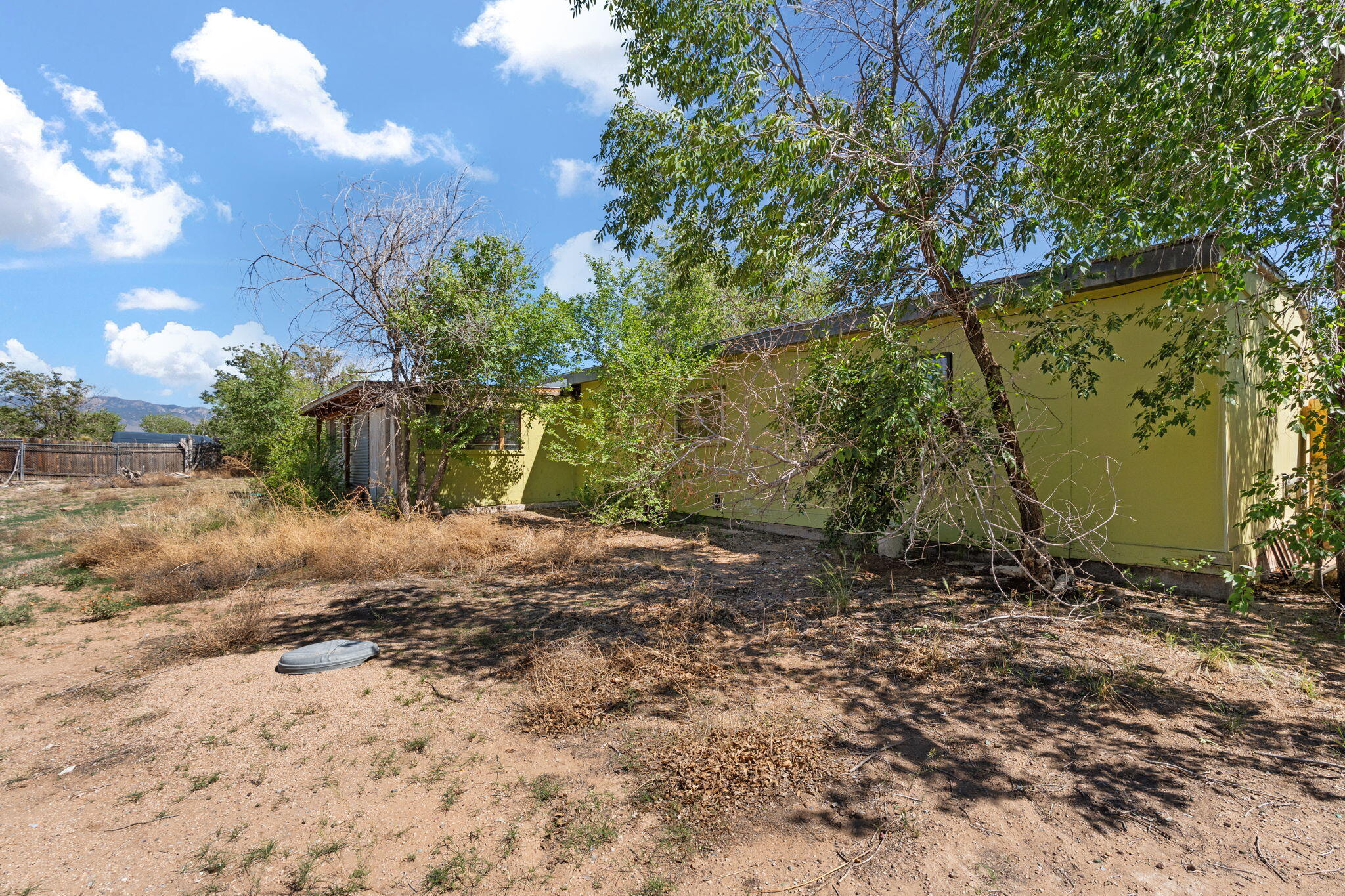 605 Noble Place, Albuquerque, New Mexico image 37