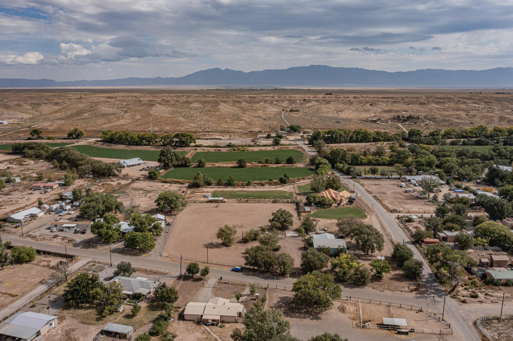 4 Palomas Road, Los Lunas, New Mexico image 6