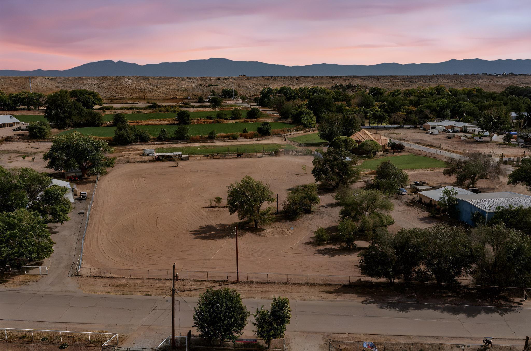 4 Palomas Road, Los Lunas, New Mexico image 2