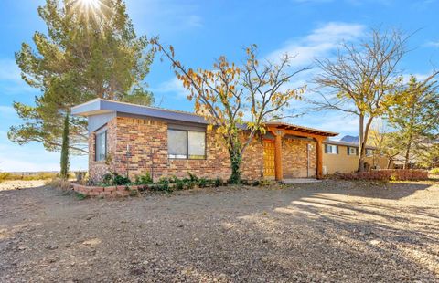 Photo of 108 Alice Road, Socorro, NM 87801 (MLS # 1095277)