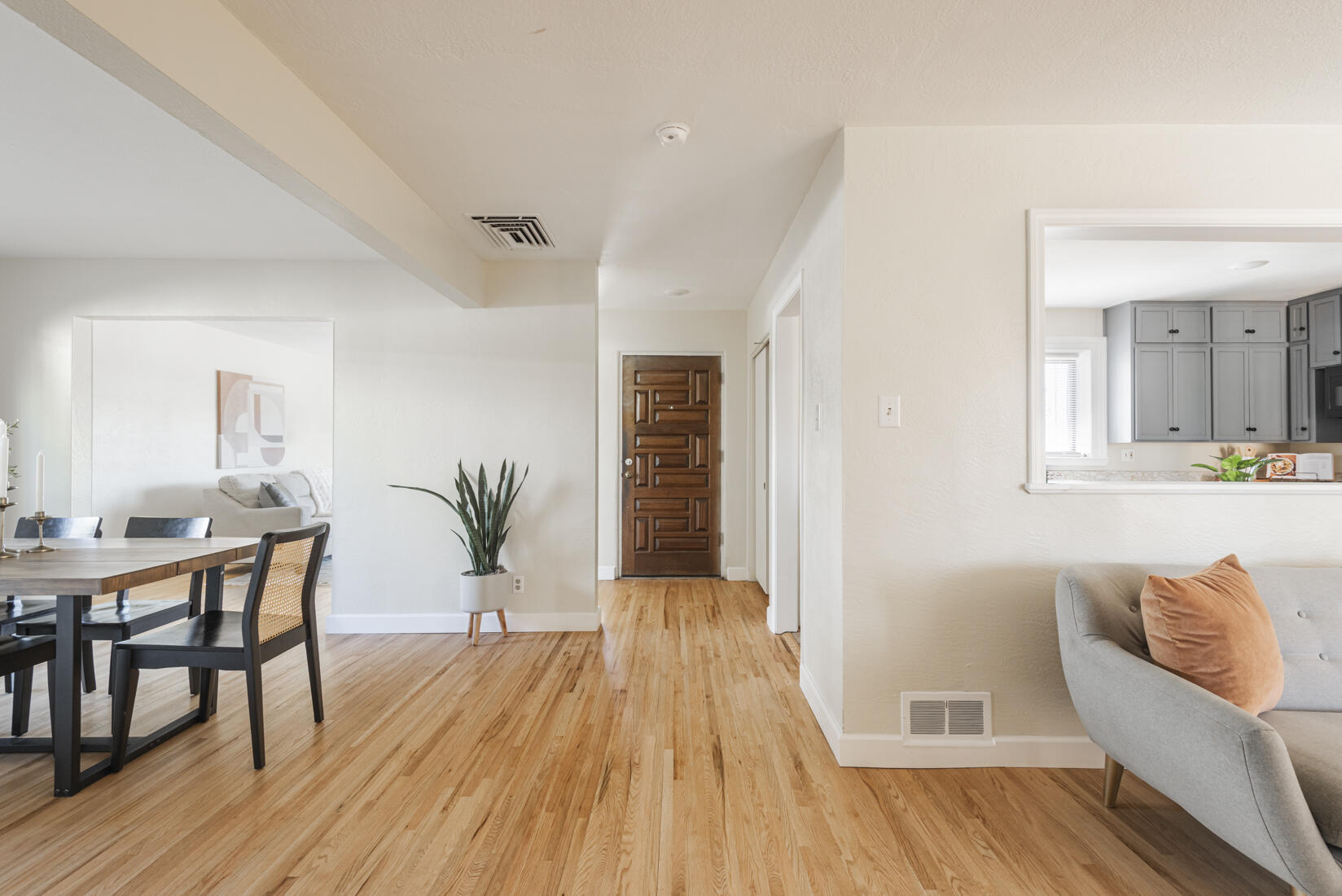 1109 Espanola Street NE