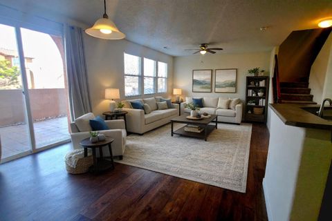 Photo of 601 Menaul Boulevard NE #UNIT 303, Albuquerque, NM 87107 (MLS # 1095487)