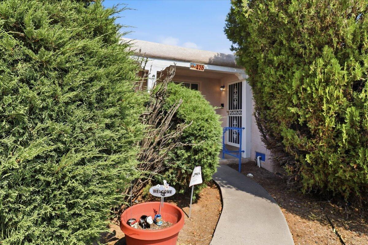 426 Espanola Street NE