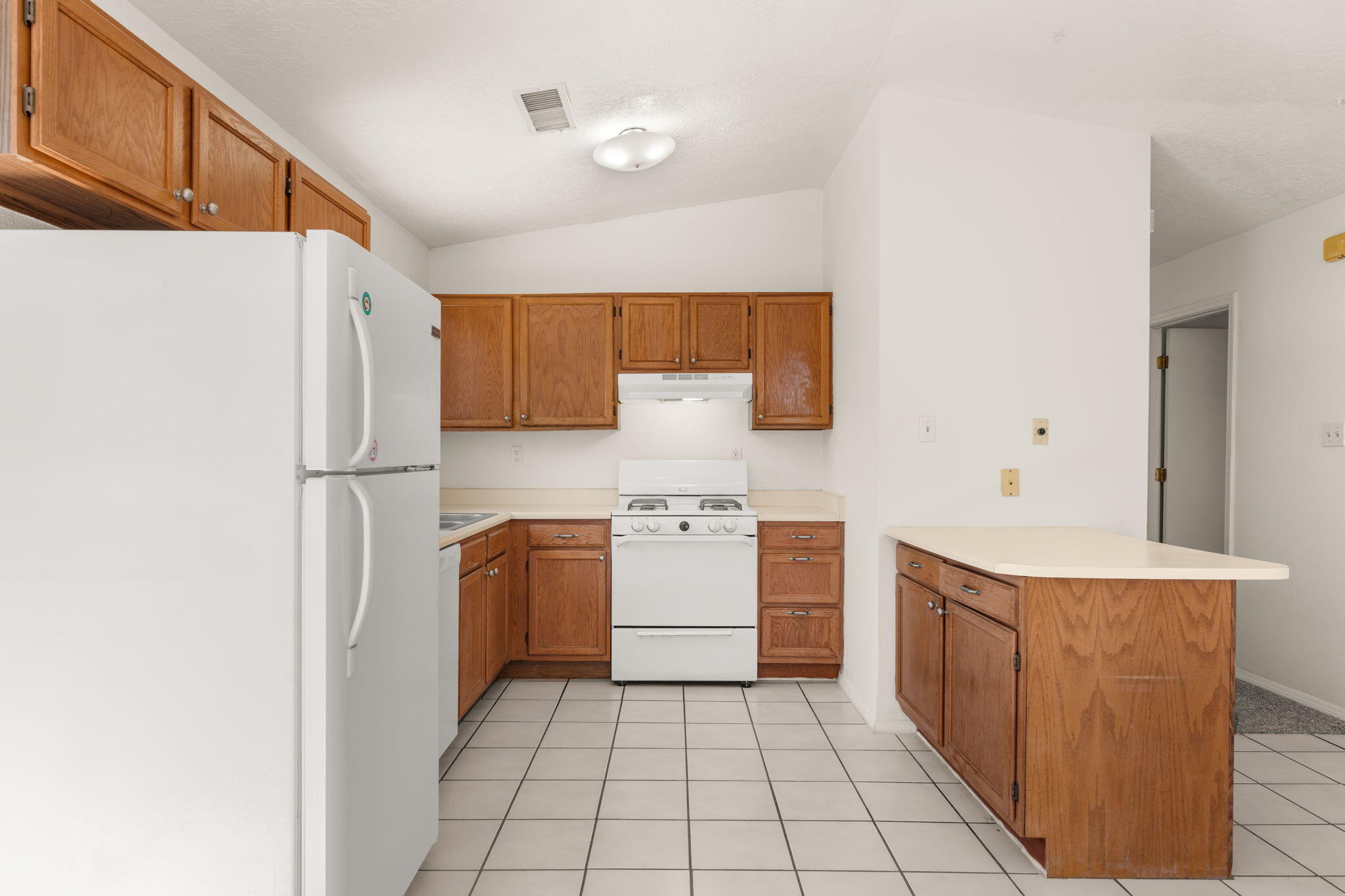 1905 Gomez Drive, Los Lunas, New Mexico image 8