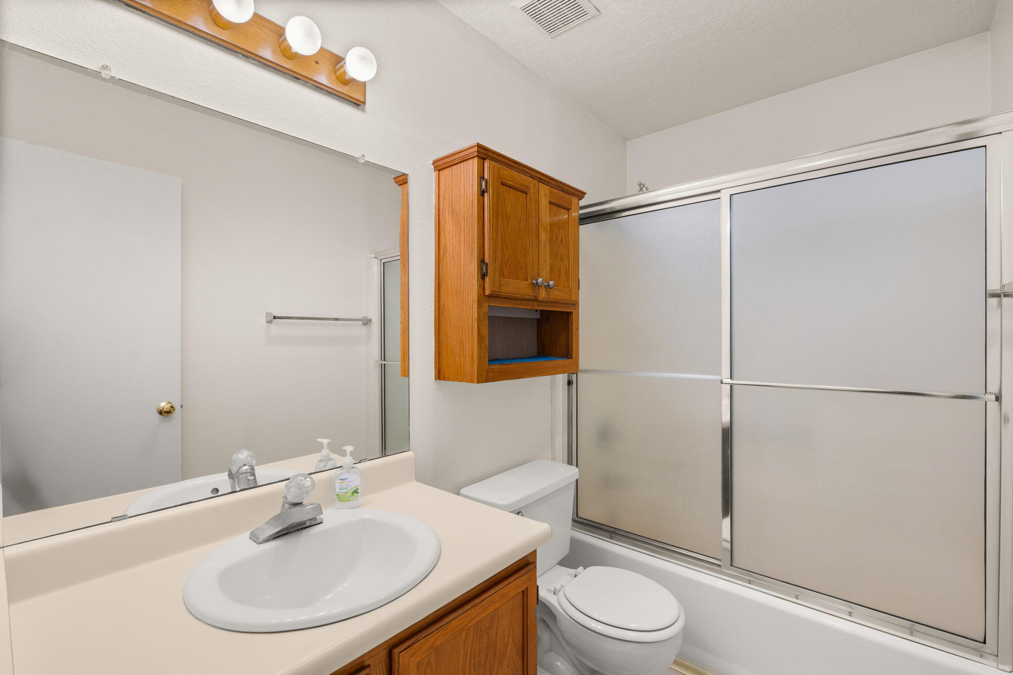 1905 Gomez Drive, Los Lunas, New Mexico image 17
