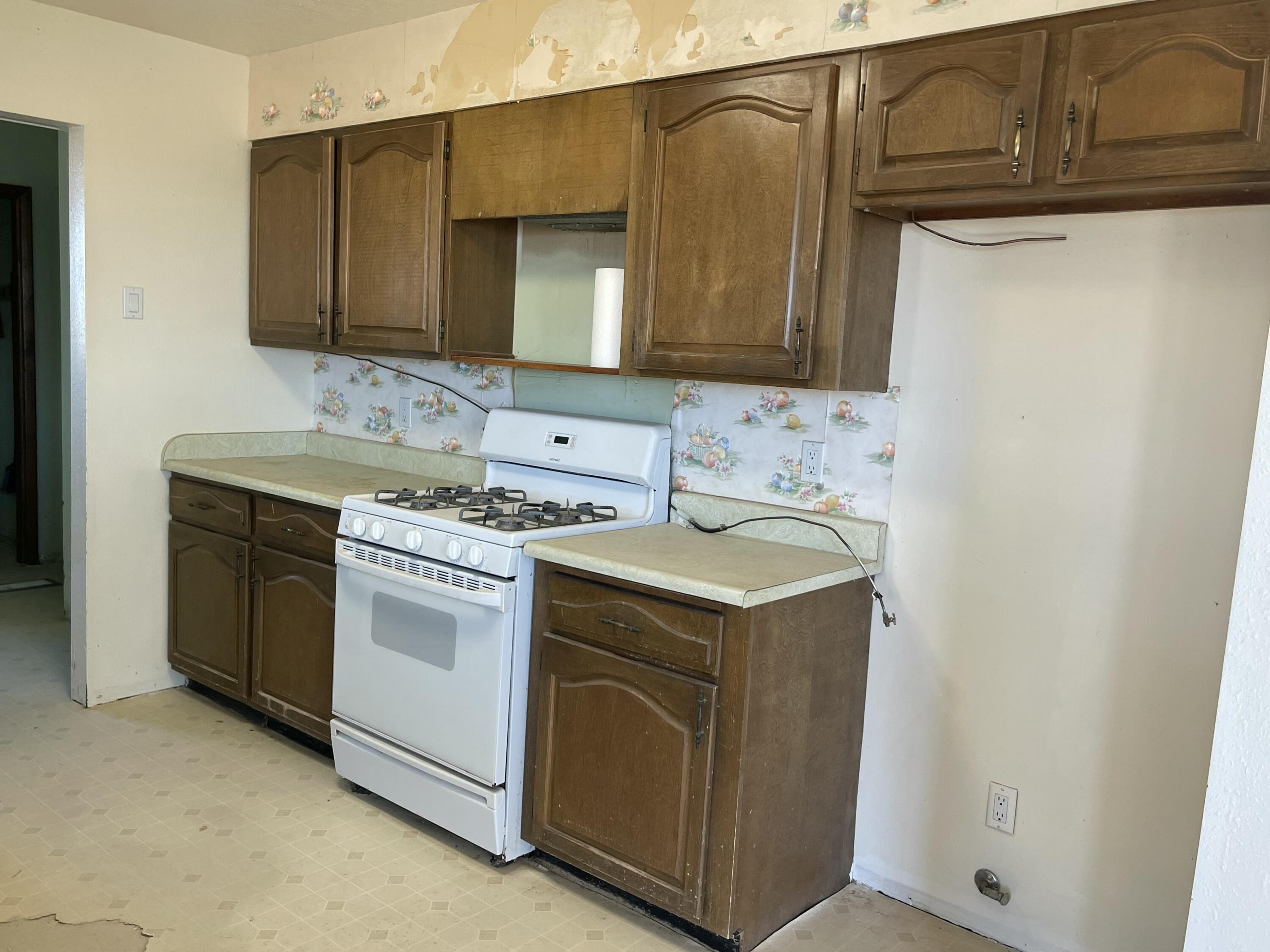 715 N Walker Street, Estancia, New Mexico image 15