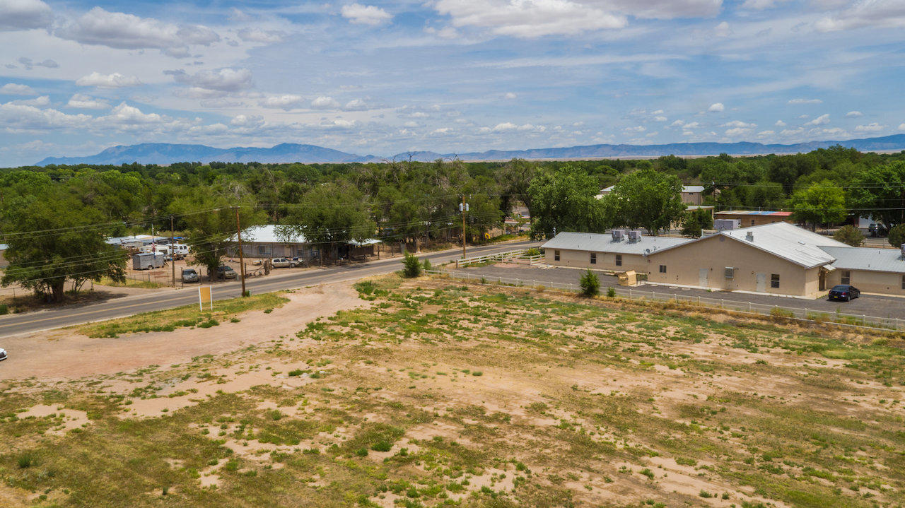 Taylor Road, Los Lunas, New Mexico image 4