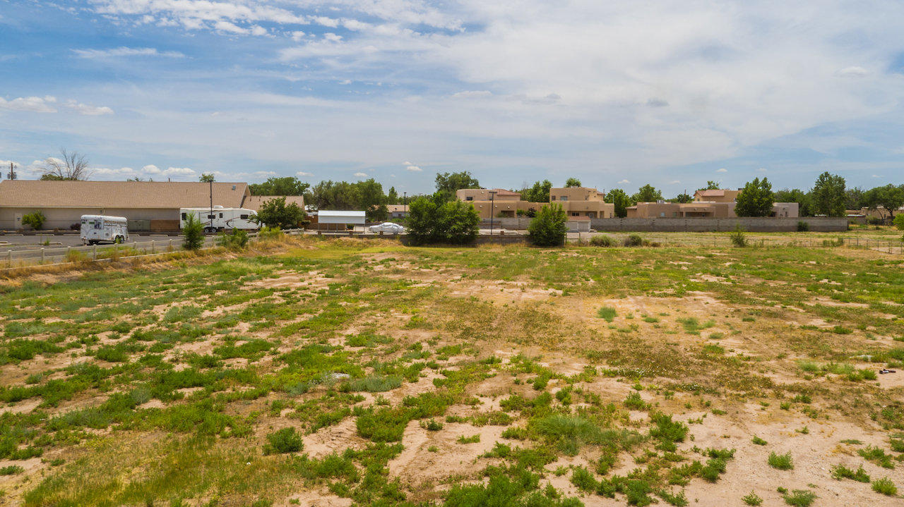 Taylor Road, Los Lunas, New Mexico image 9