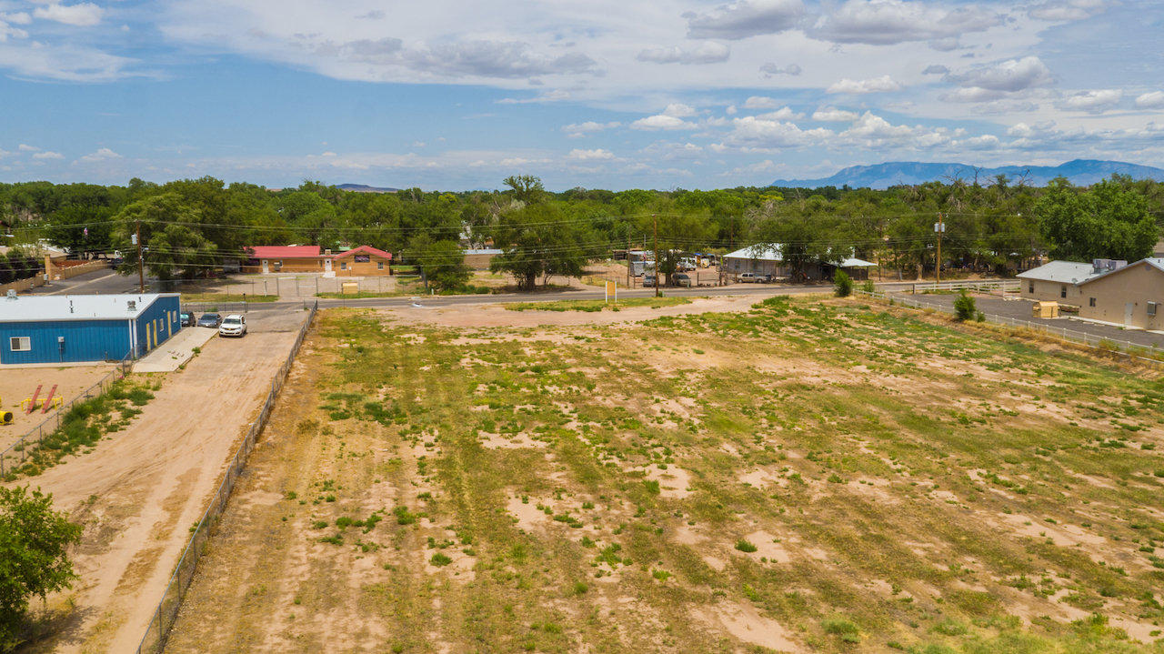 Taylor Road, Los Lunas, New Mexico image 2