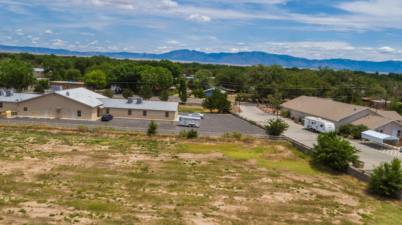 Taylor Road, Los Lunas, New Mexico image 13