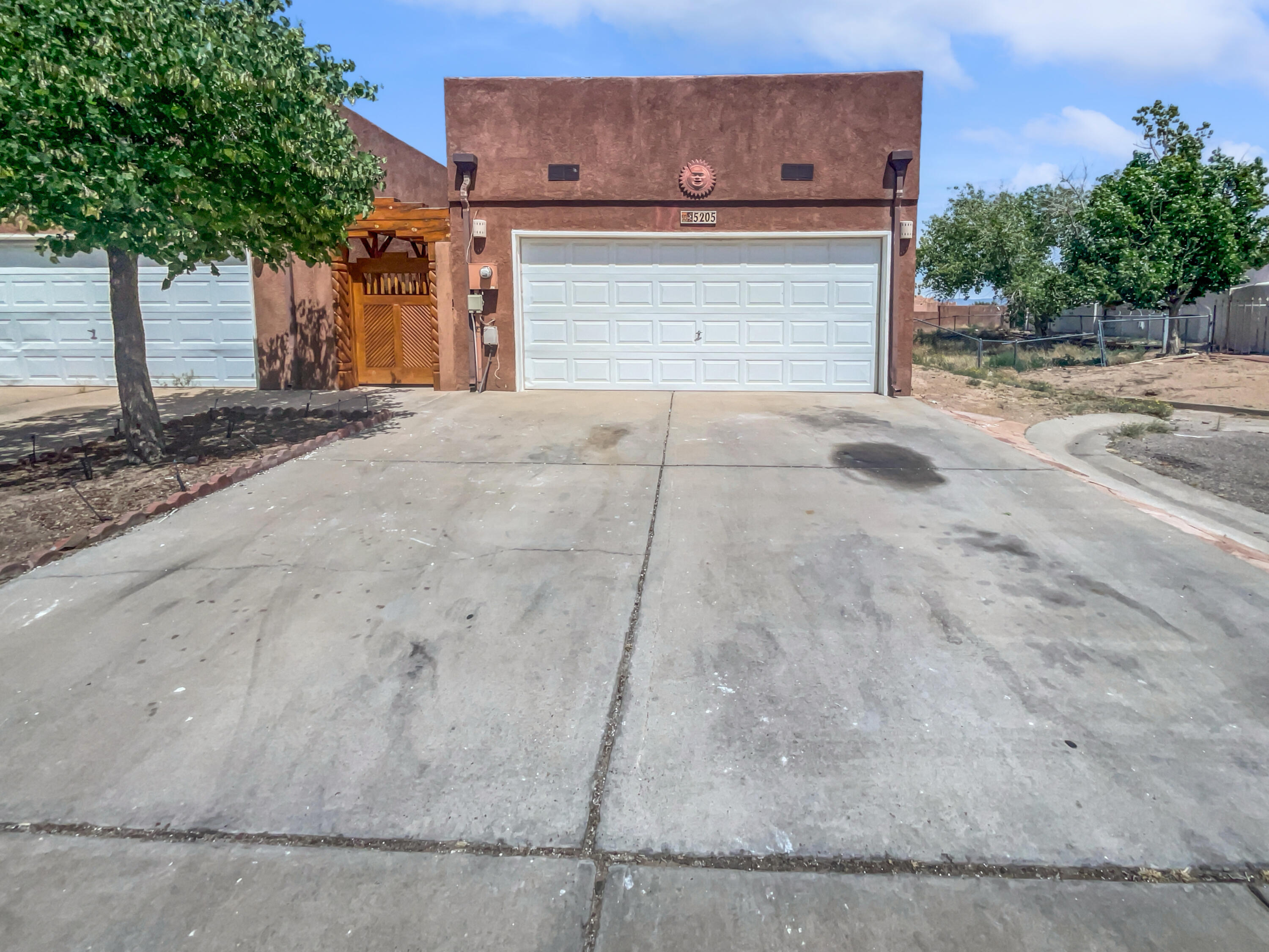 5205 Valle Vista Drive, Albuquerque, New Mexico image 1