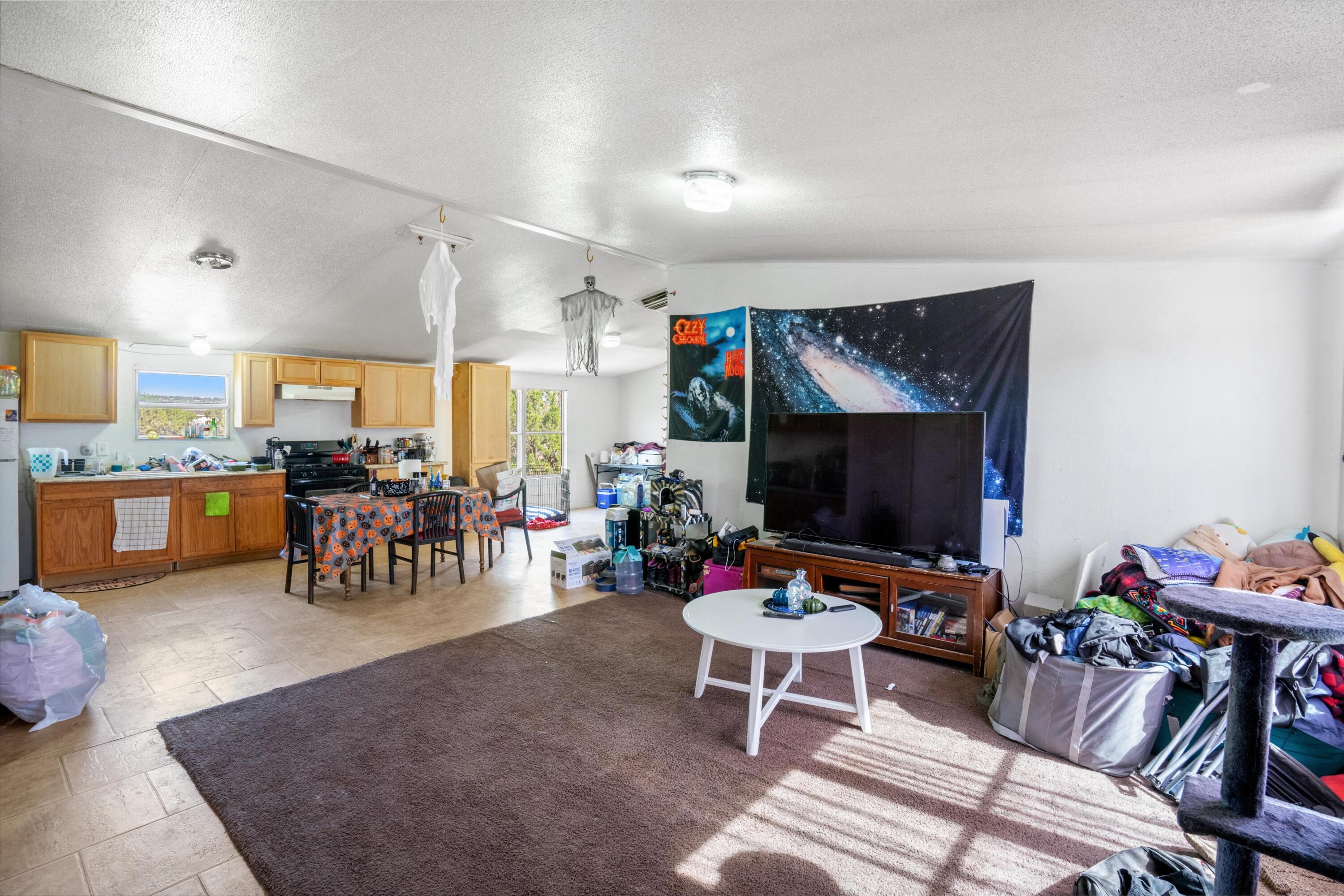 8 White Dove Court, Moriarty, New Mexico image 5