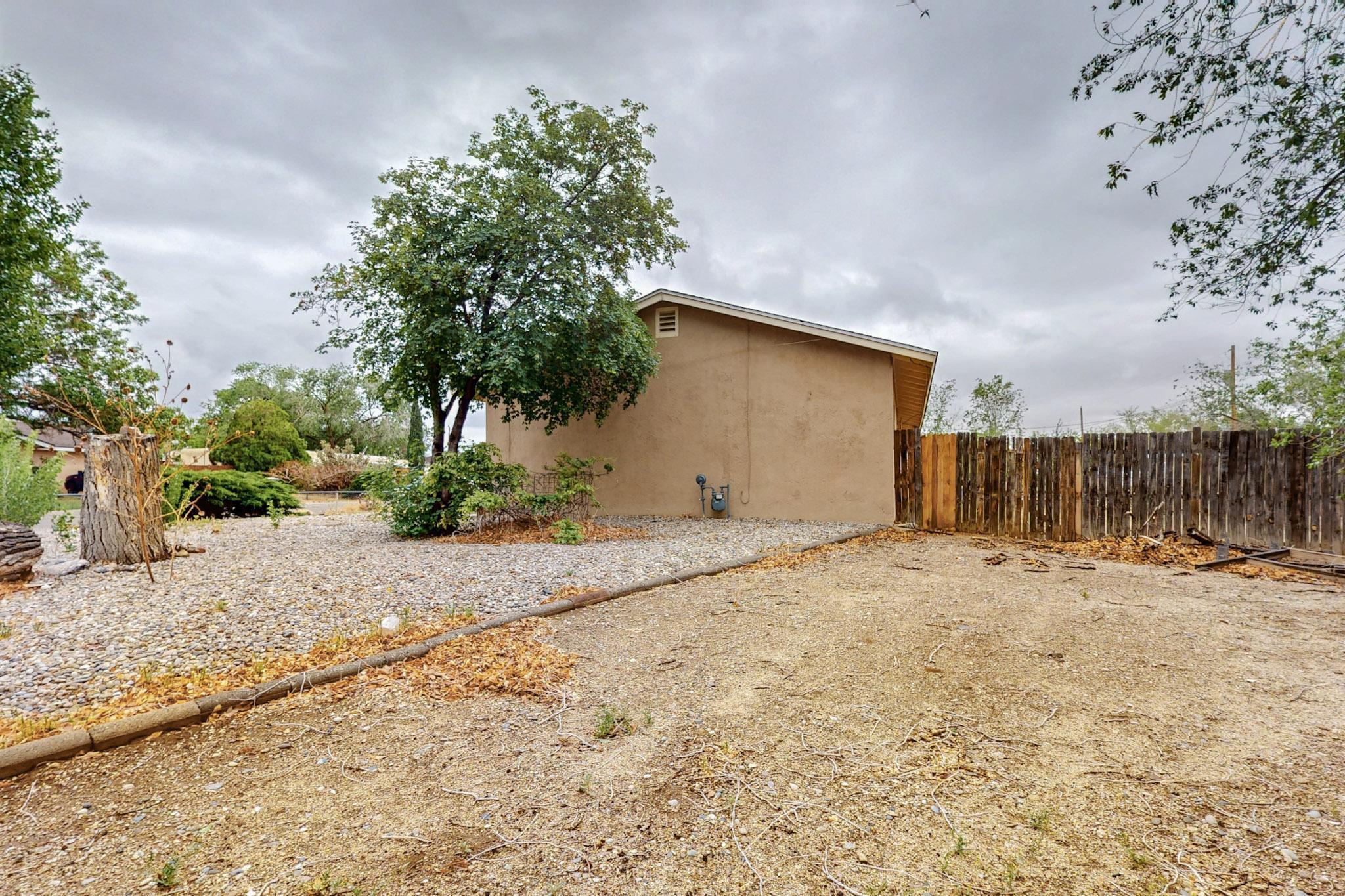 1523 Conchas Street, Albuquerque, New Mexico image 35