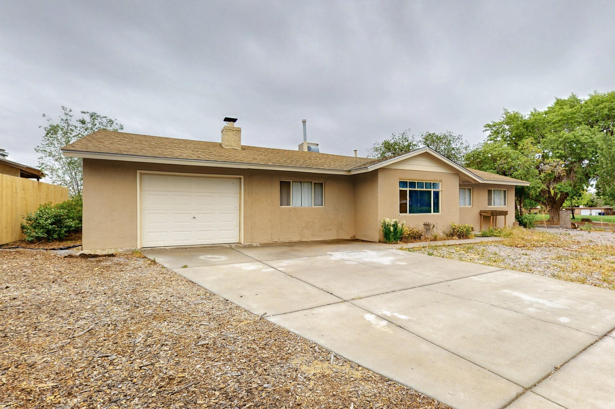 1523 Conchas Street, Albuquerque, New Mexico image 3