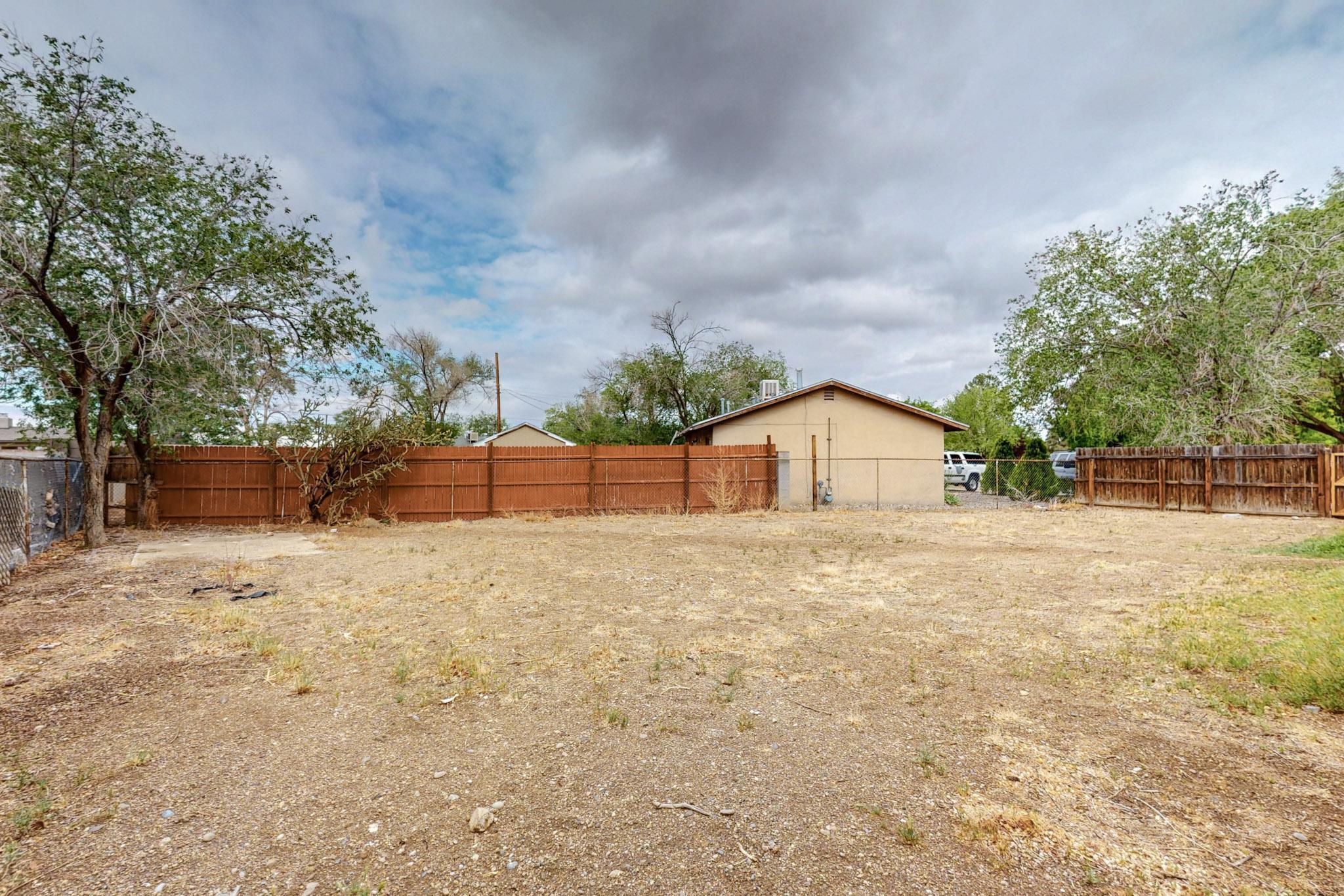 1523 Conchas Street, Albuquerque, New Mexico image 37