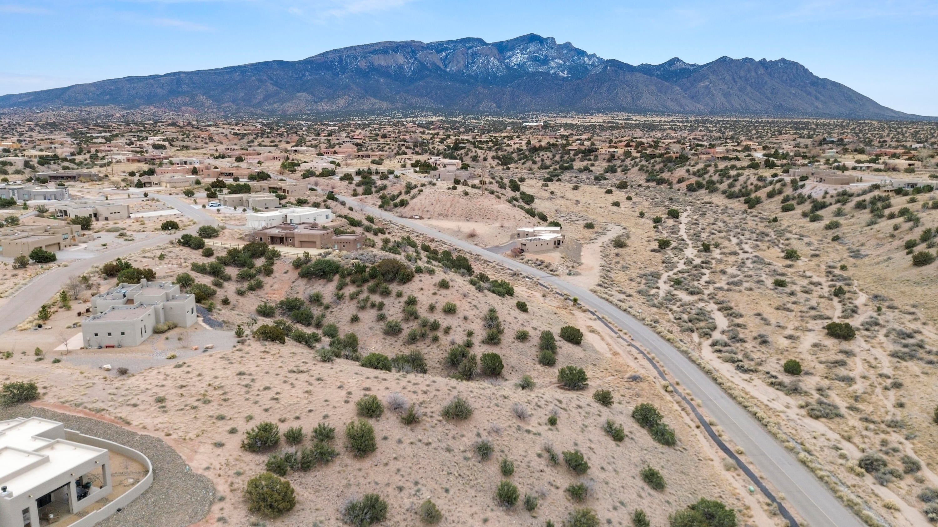 15 Mimbres Court