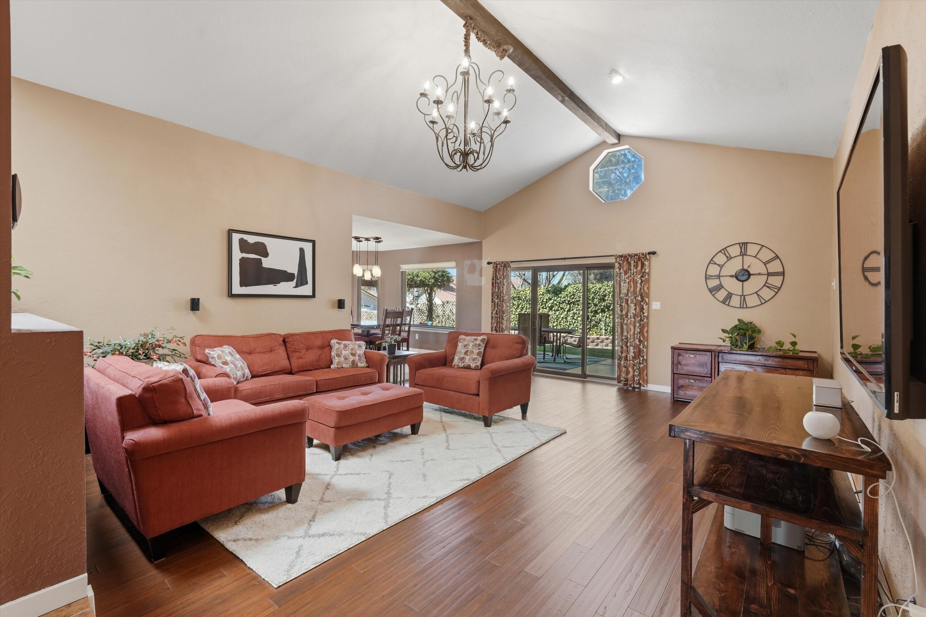 9101 Wallace Avenue NE