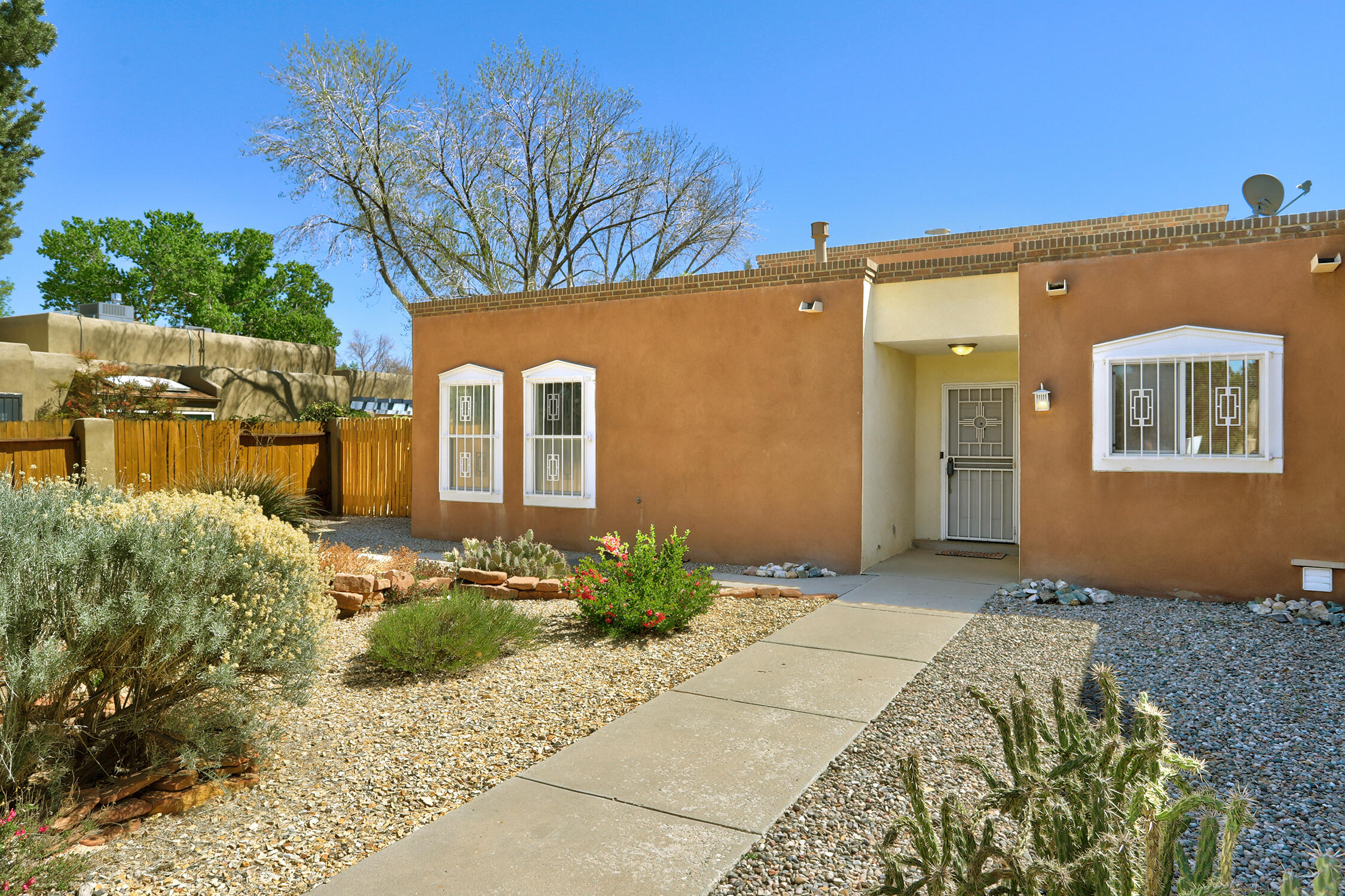 2908 El Toboso Drive NW