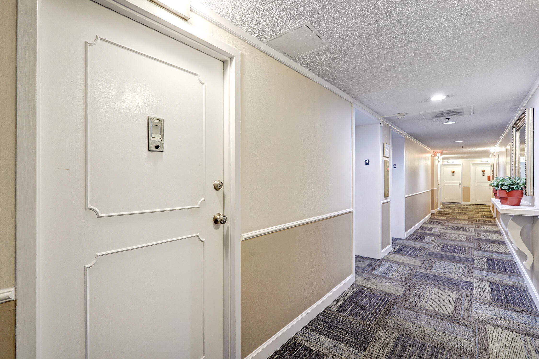 1331 Park Avenue SW 411/412