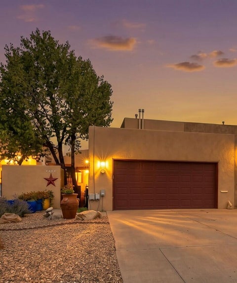 Townhouse For Sale - 2925 Cutler Avenue<br/> Albuquerque, NM 87106
