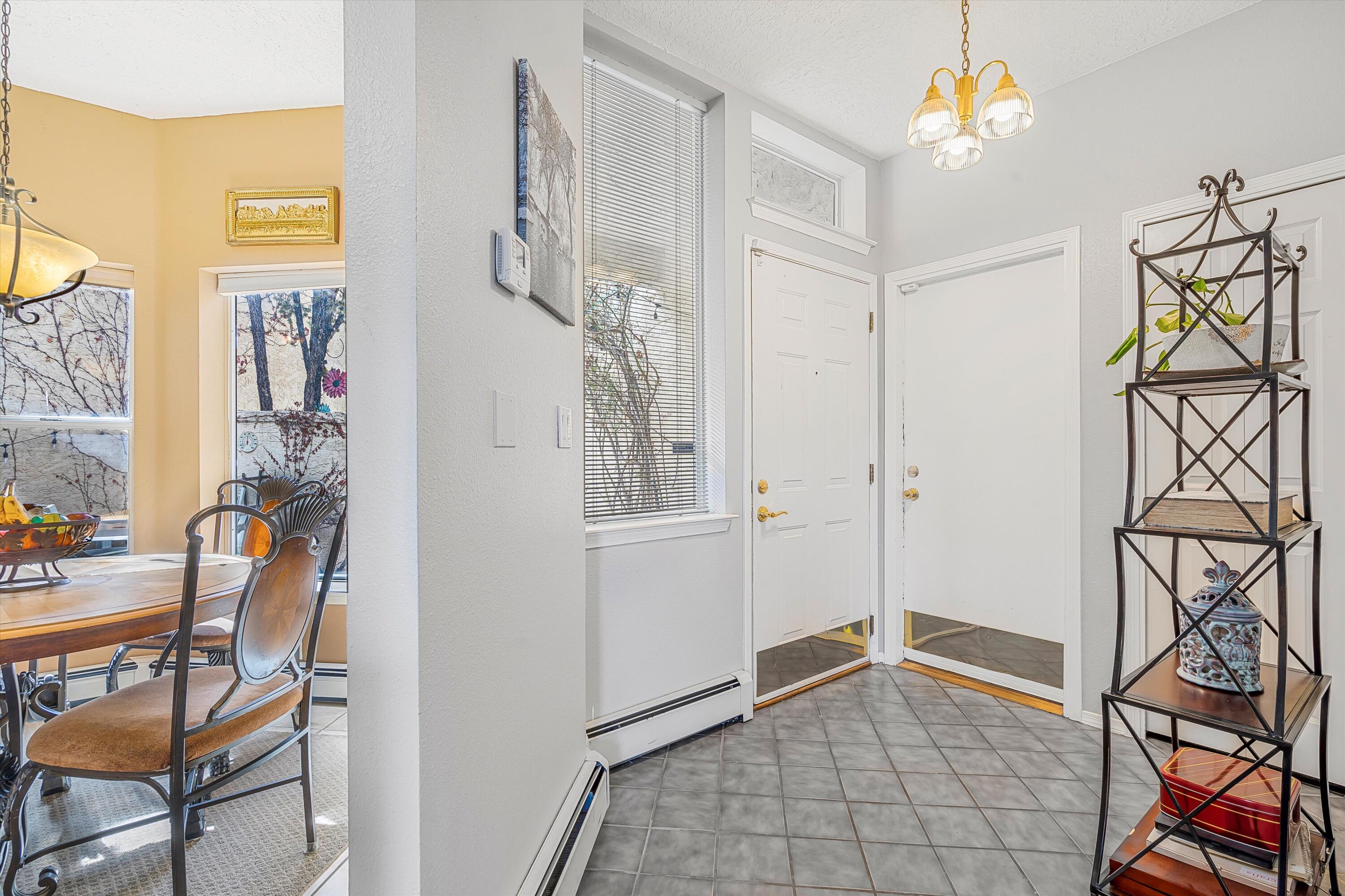 582 Eastlake Drive, Rio Rancho, New Mexico image 5