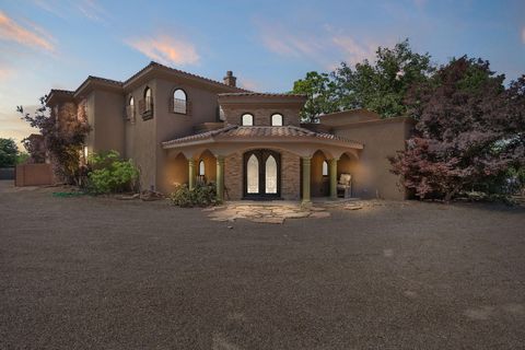 Photo of 746 Chamisal Road NW, Los Ranchos, NM 87107 (MLS # 1085781)