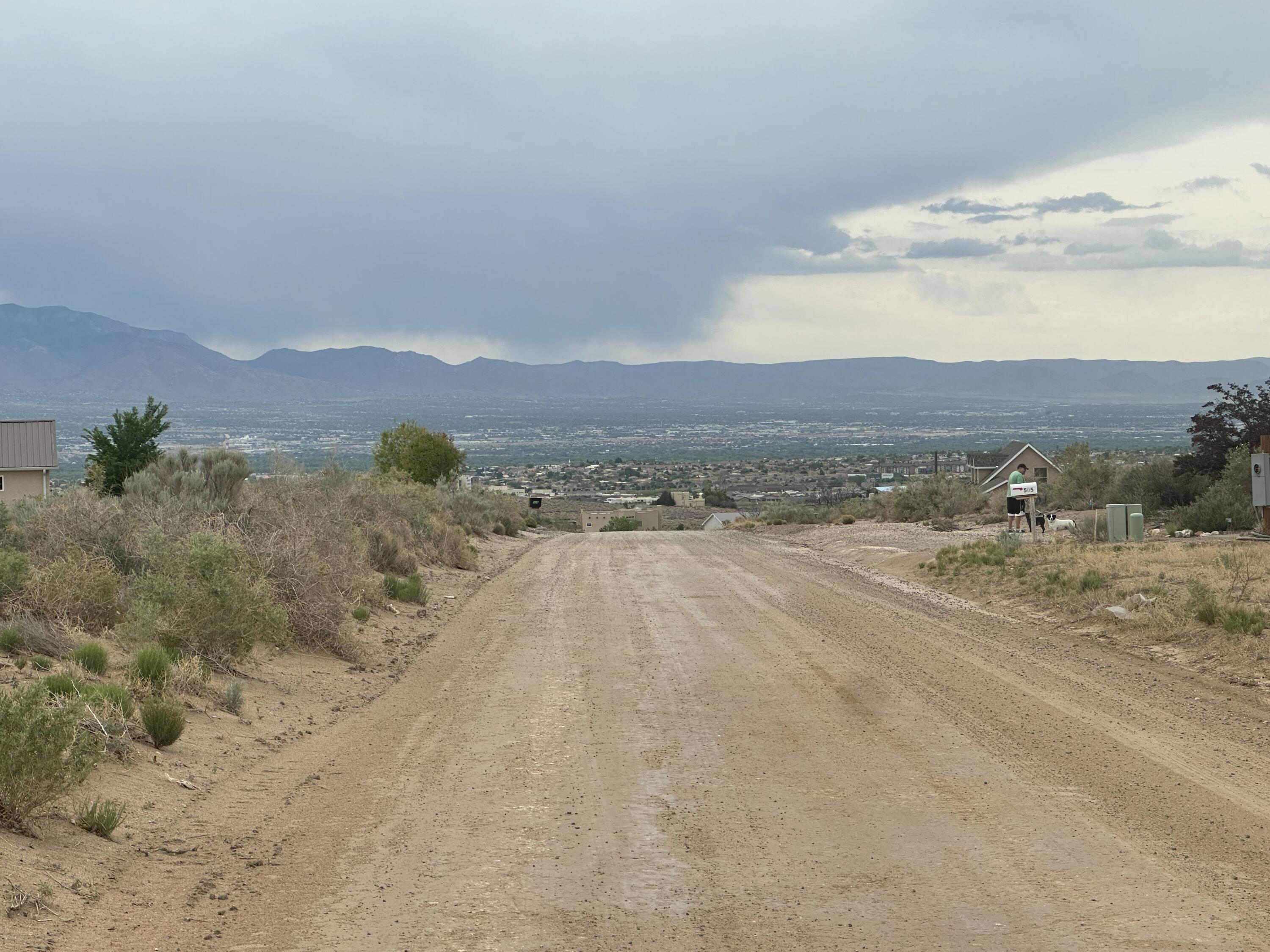 501 Huron Rd, Rio Rancho, New Mexico image 2