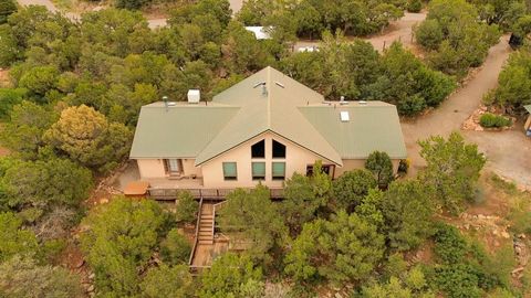 79 Lagarto Road, Tijeras, NM 87059 - #: 1065297