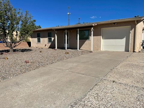 420 Shirley Street NE Albuquerque NM 87123