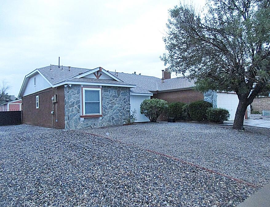 5115 Tecolote NW