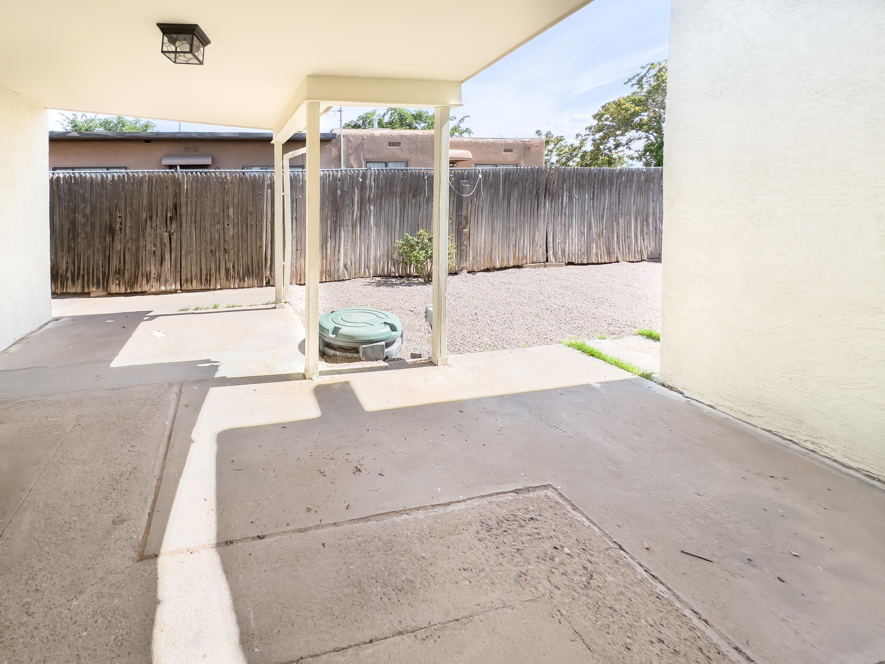 402 Dolores Drive, Albuquerque, New Mexico image 13