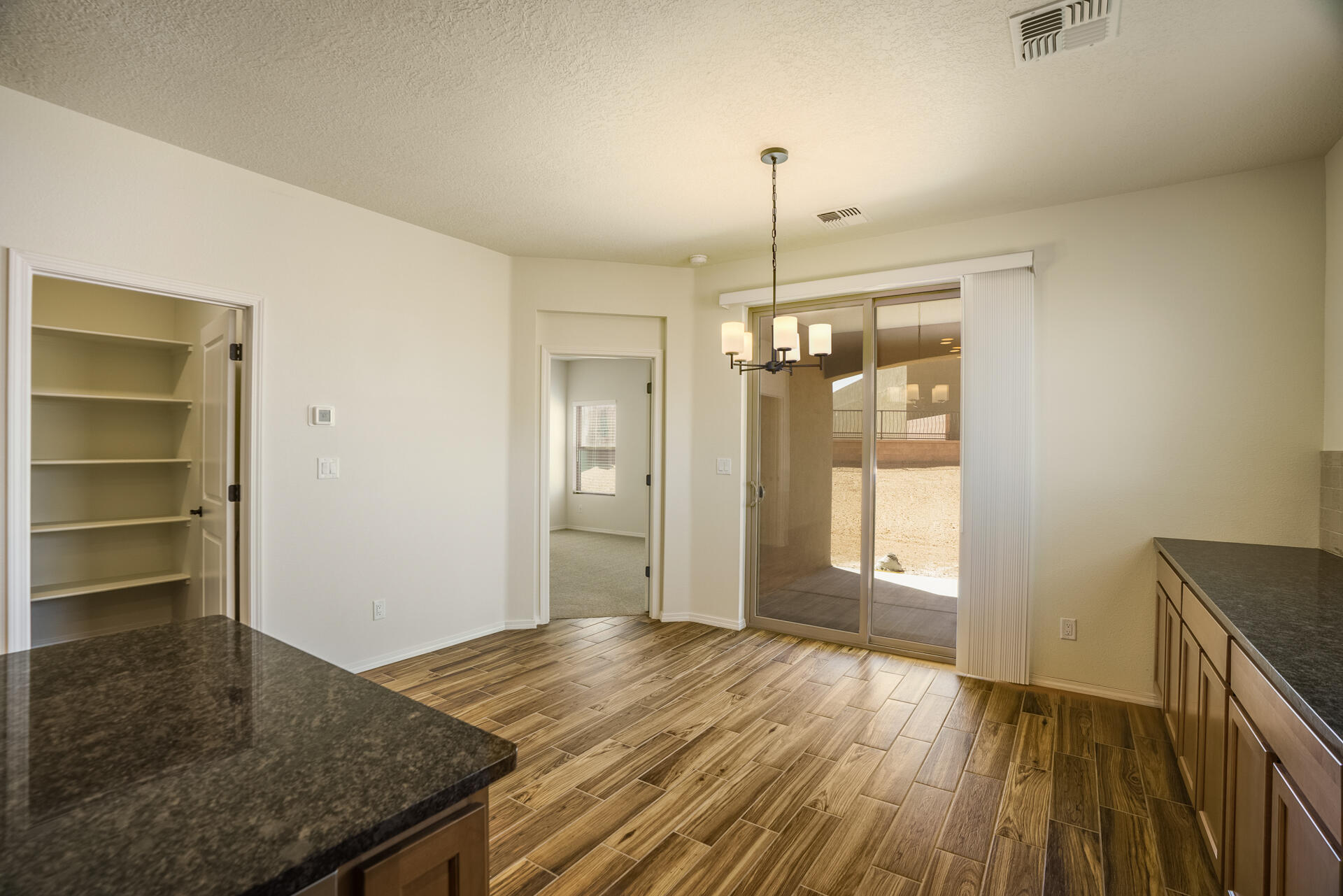 1721 Valle De Colores Road, Los Lunas, New Mexico image 6