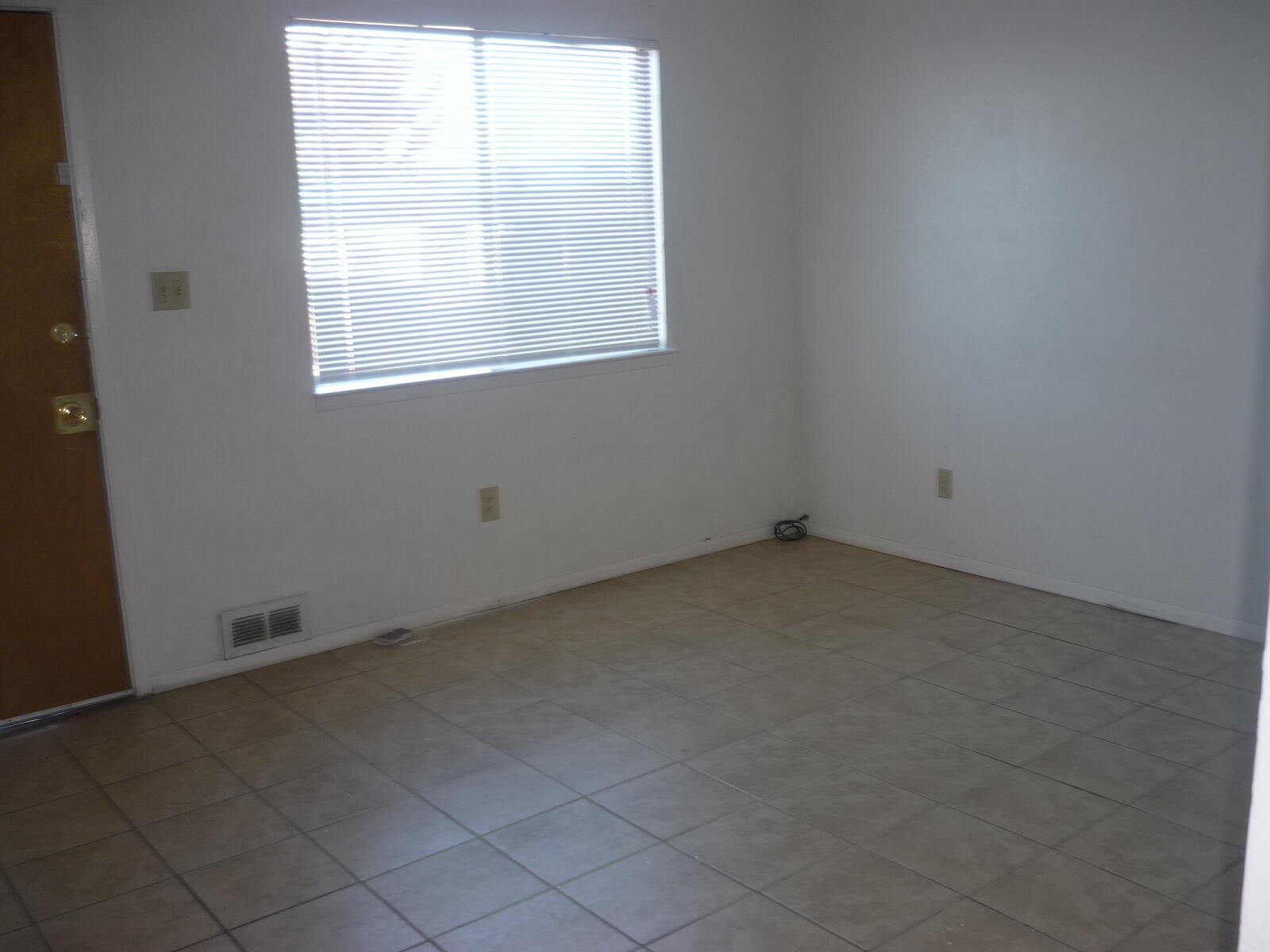 2700 Eubank Boulevard NE